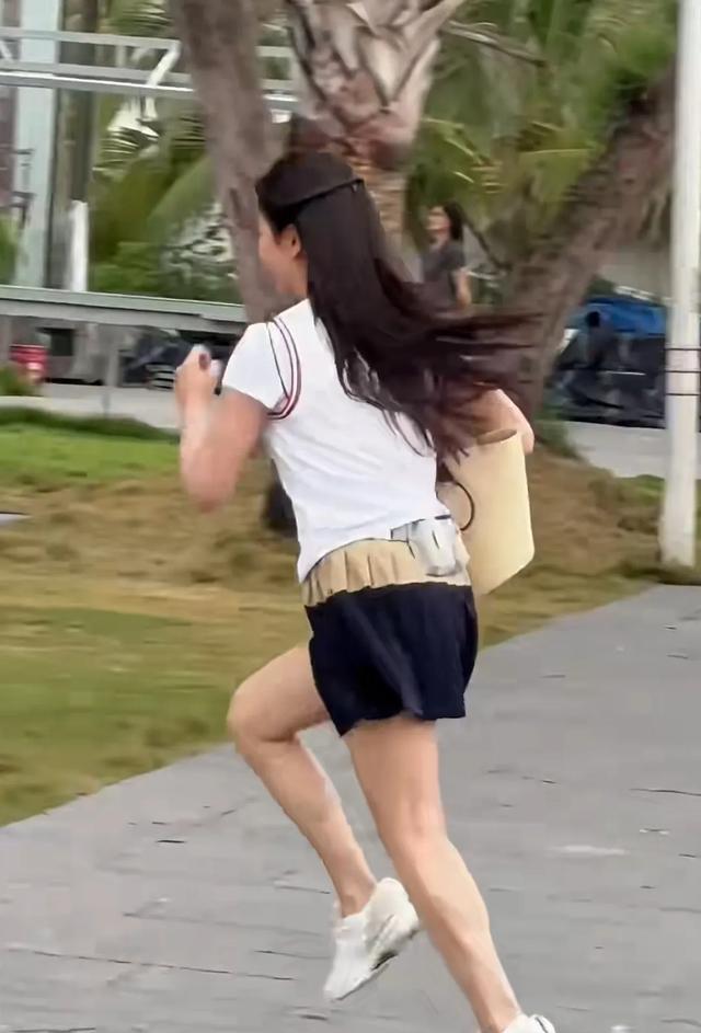 AA, 状态也是蛮