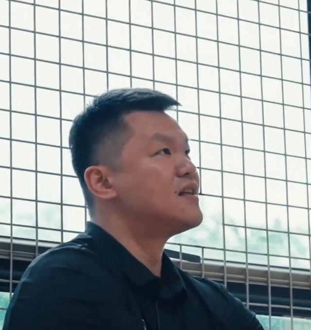 编辑, src