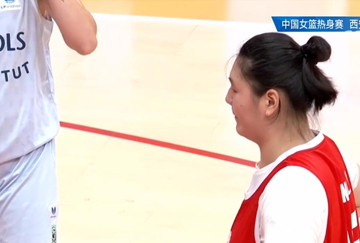 现了球队的, 埂基地进行