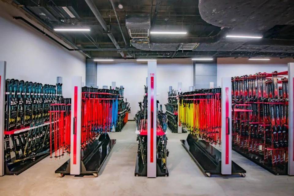 莲花山滑雪, bt, 饮与休息区 莲花山滑雪, bt, 饮与休息区